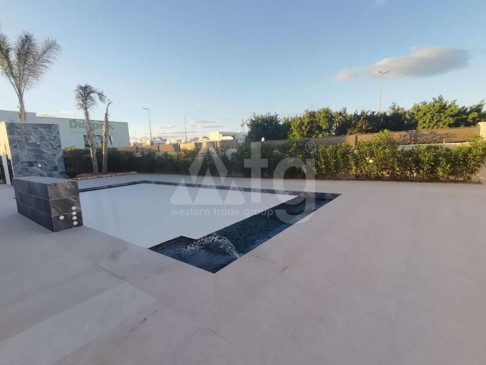 5 bedroom Villa in Los Montesinos - EES141089 - Photo - 10