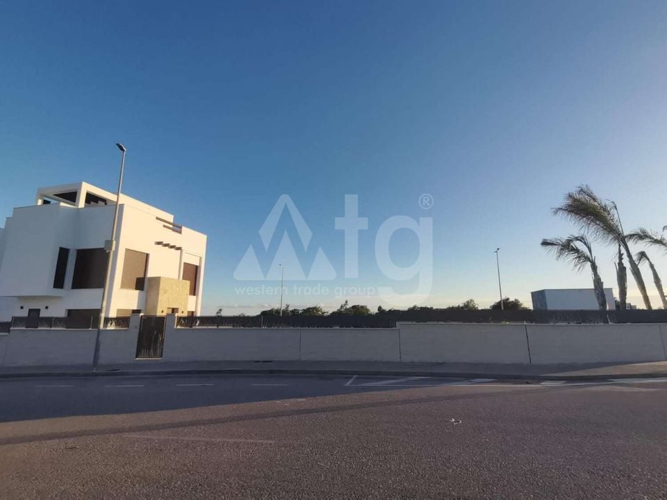 5 bedroom Villa in Los Montesinos - EES141089 - Photo - 12