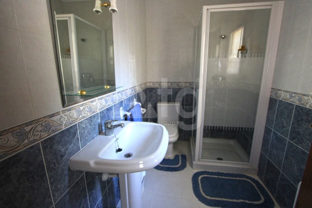 Vilă cu 5 dormitoare în Benimeli - PGP141096 - Imagini - 18