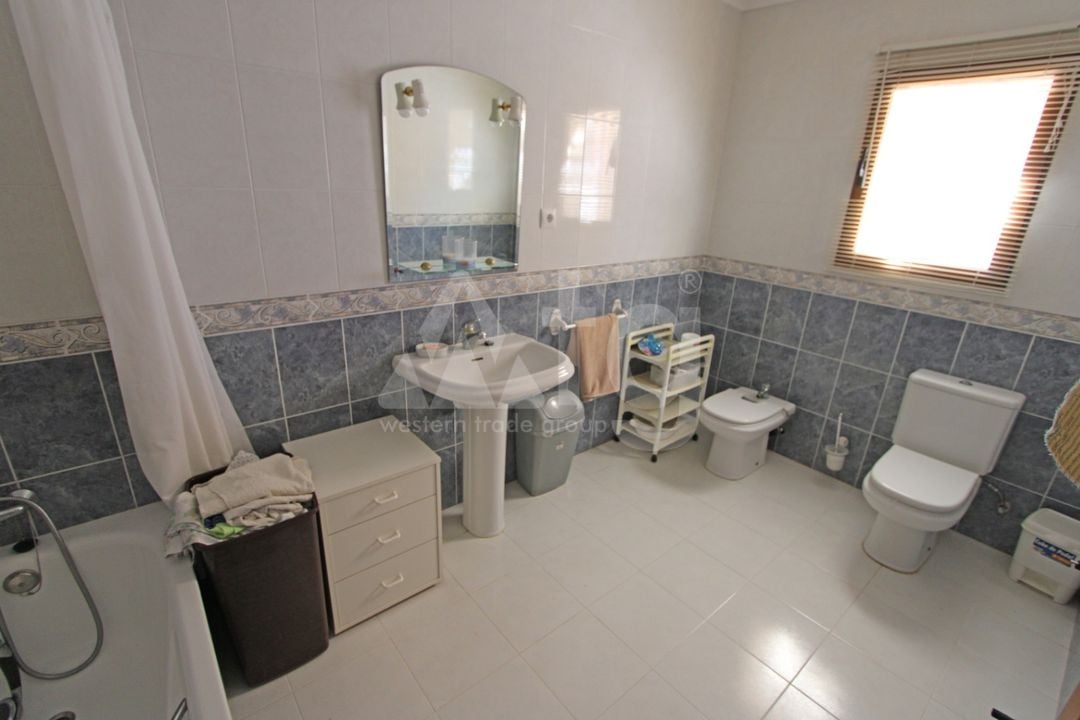 Vilă cu 5 dormitoare în Benimeli - PGP141096 - Imagini - 16