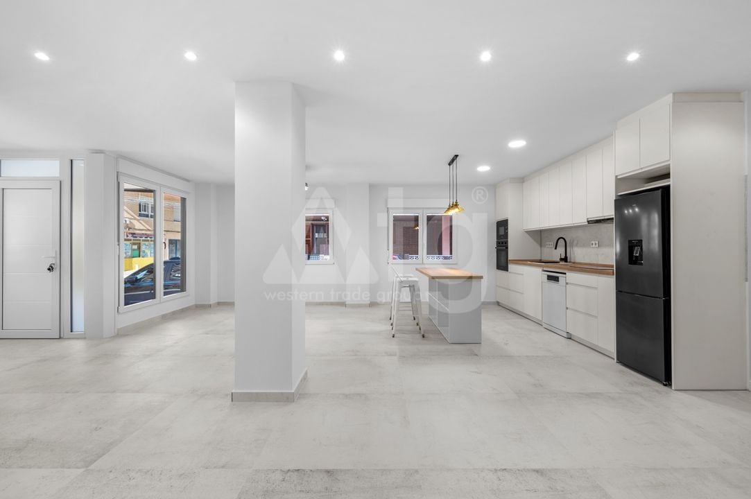 3 bedroom Apartment in Torrevieja - CBB141169 - Photo - 11