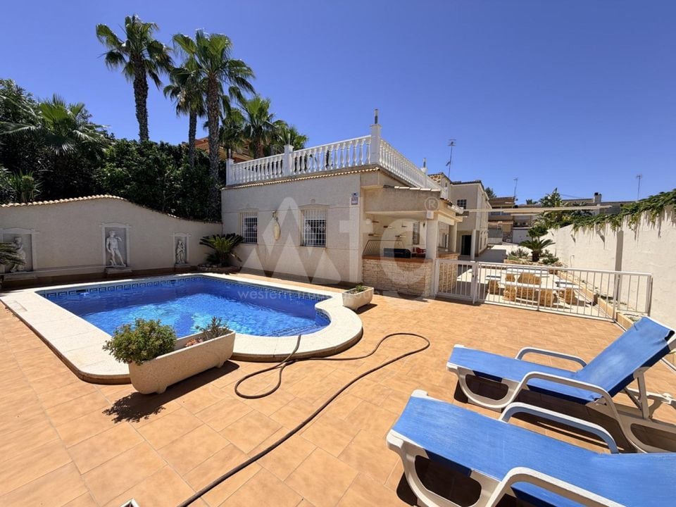 Villa de 5 chambres à Torrevieja - IMC141297 - Photo - 2