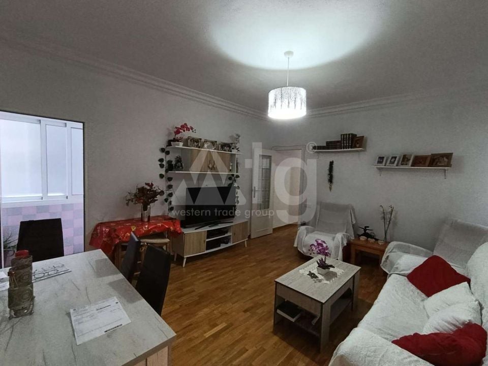 4 bedroom Apartment in Alicante - EES141474 - Photo - 2