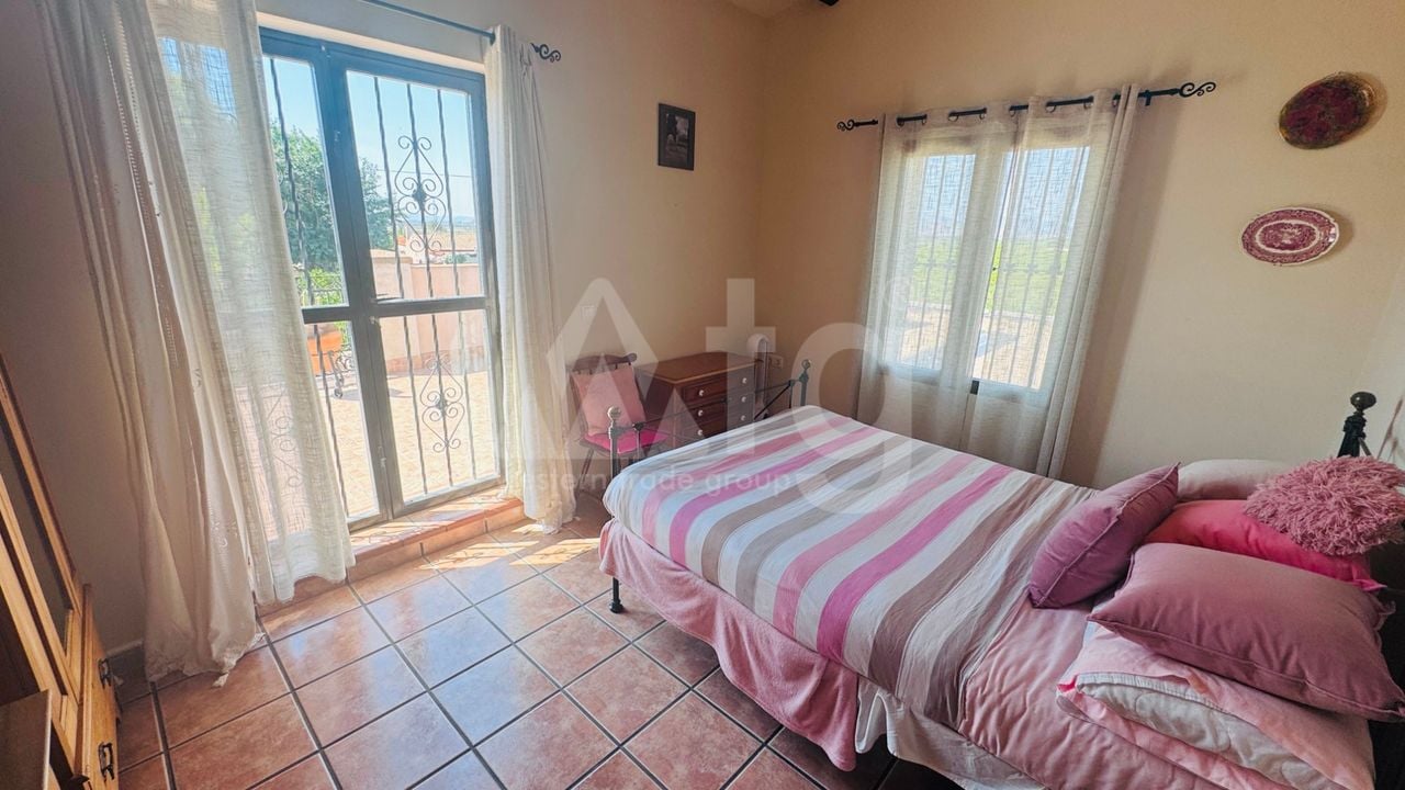 Vilă cu 4 dormitoare în Albatera - PR141501 - Imagini - 17