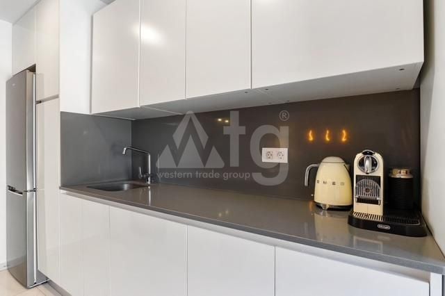 Townhouse de 3 chambres à Las Filipinas - URE141577 - Photo - 16
