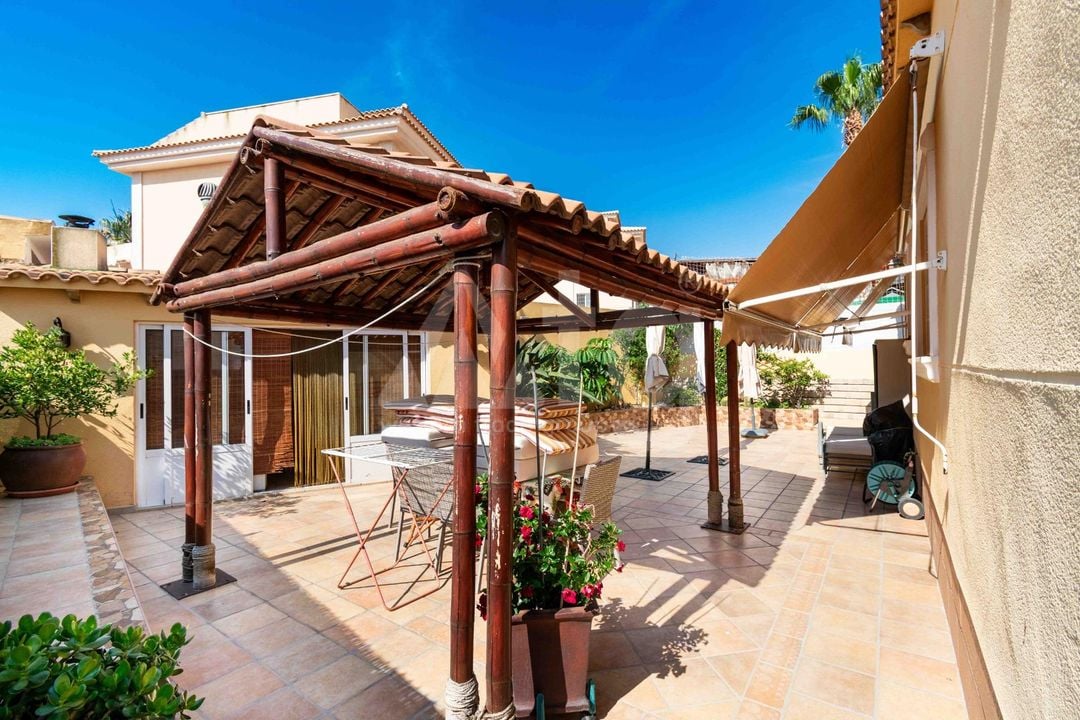 4 bedroom Villa in La Nucia - ABC141705 - Photo - 5