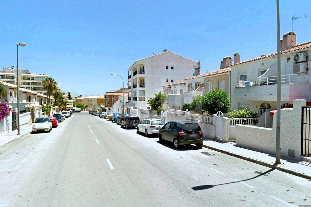 Townhouse de 2 chambres à Torrevieja - SV141763 - Photo - 13