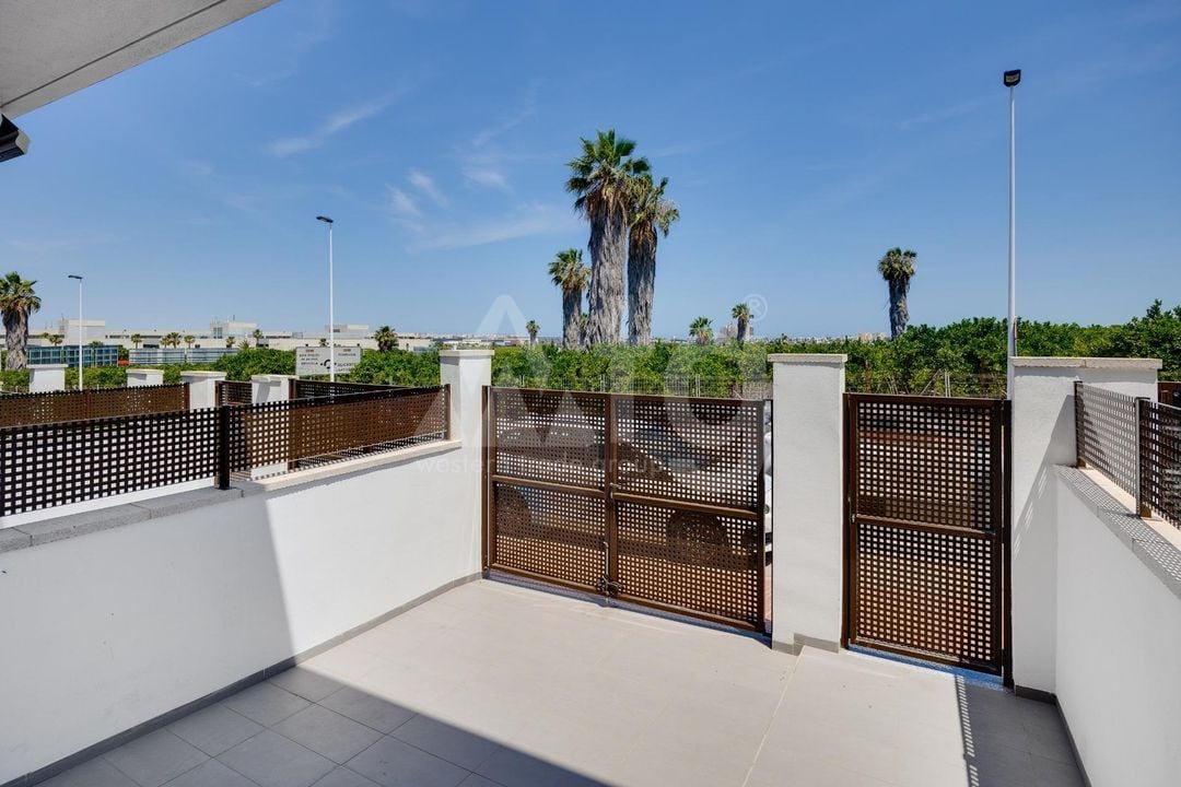 3 bedroom Townhouse in Torrevieja - SV142012 - Photo - 3