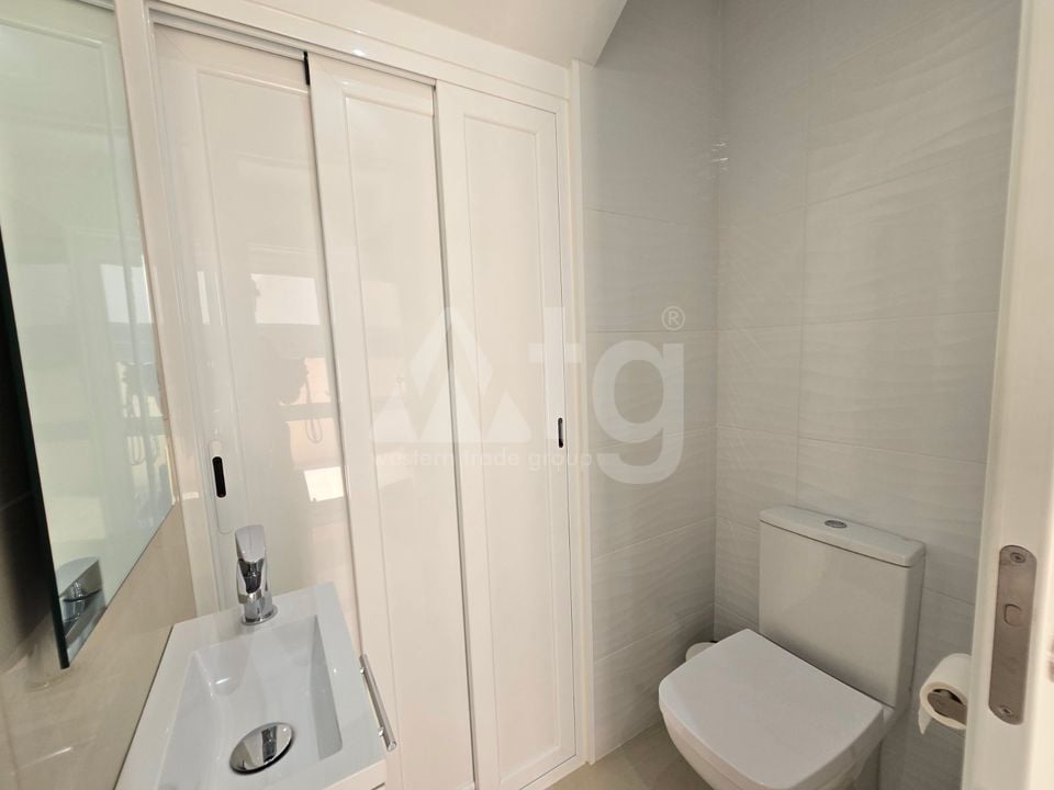 Villa de 3 habitaciones en Ciudad Quesada - DSR142038 - Foto - 21