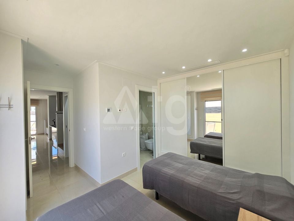 Villa de 3 habitaciones en Ciudad Quesada - DSR142038 - Foto - 16
