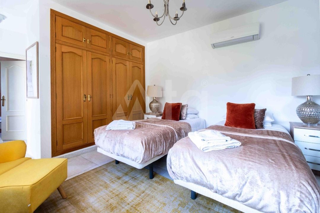 4 bedroom Villa in Alfaz del Pi - ABC142137 - Photo - 20