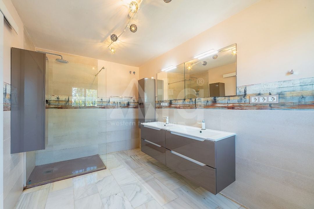4 bedroom Villa in San Vicente del Raspeig - CBE142326 - Photo - 22