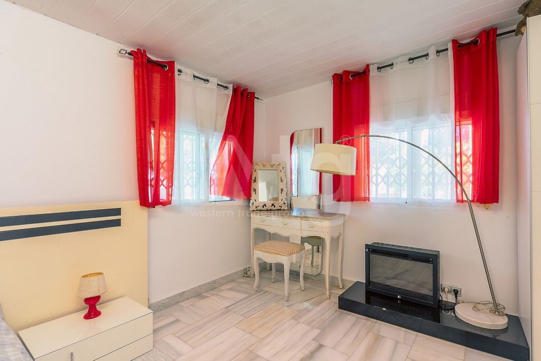 4 bedroom Villa in San Vicente del Raspeig - CBE142326 - Photo - 18