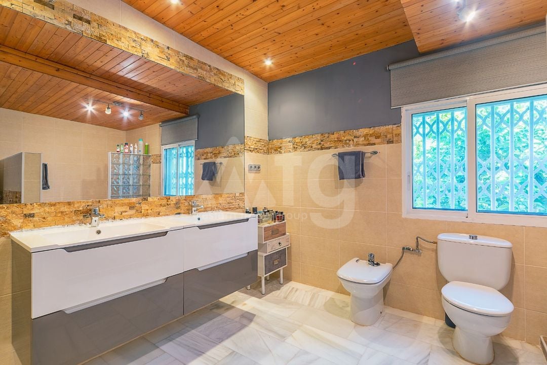 4 bedroom Villa in San Vicente del Raspeig - CBE142326 - Photo - 23