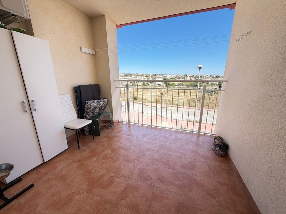 2 bedroom Penthouse in Orihuela - EES142354 - Photo - 13