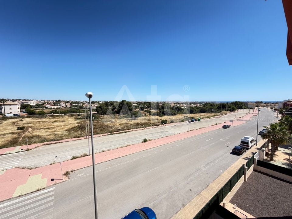 2 bedroom Penthouse in Orihuela - EES142354 - Photo - 18