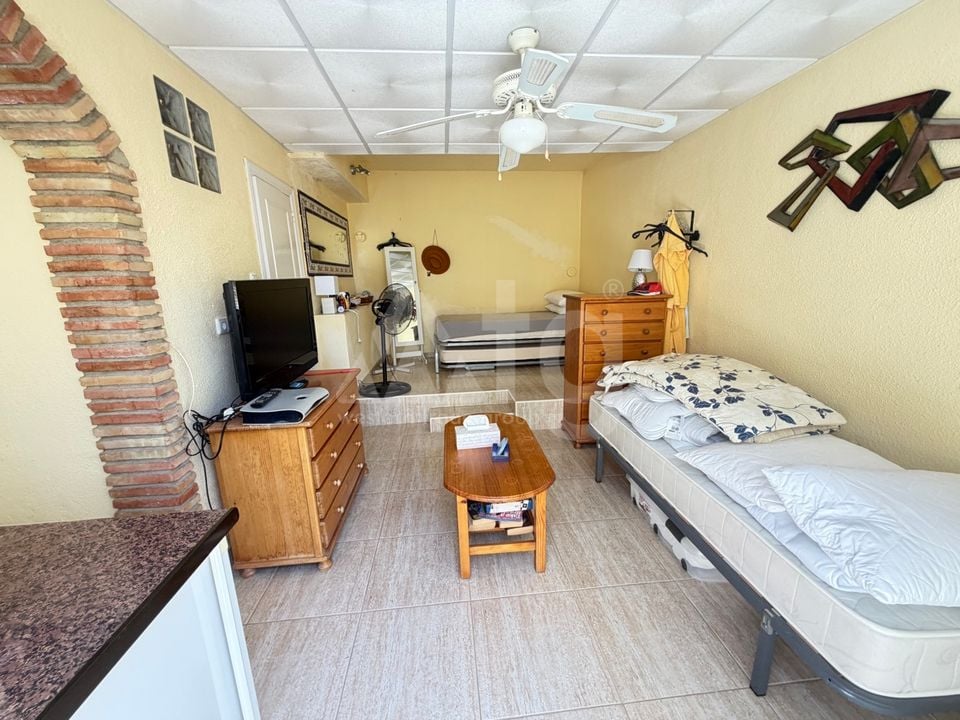 Villa de 3 chambres à San Miguel de Salinas - EES142358 - Photo - 11