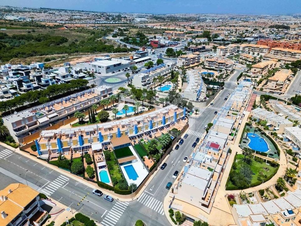 Townhouse w Orihuela Costa, 3 sypialnie - CRR142544 - Zdjęcie - 23