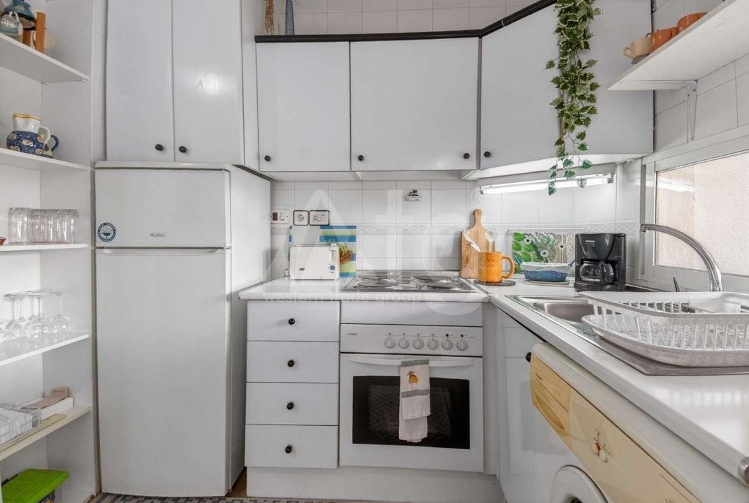 1 Schlafzimmer Appartement in Torrevieja - EES142799 - Foto - 7