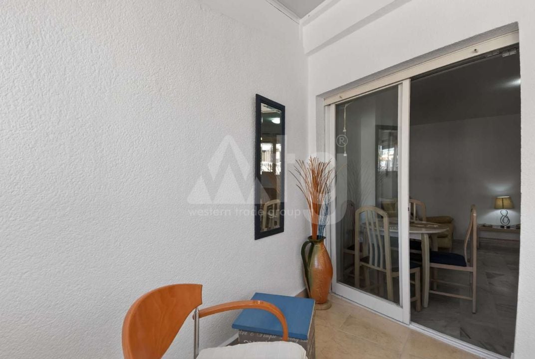 1 Schlafzimmer Appartement in Torrevieja - EES142799 - Foto - 12