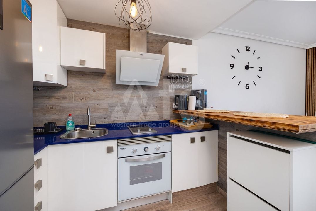 1 Schlafzimmer Appartement in Torrevieja - EES142804 - Foto - 12