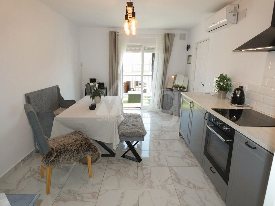 3 bedroom Apartment in Torrevieja - EES142808 - Photo - 5