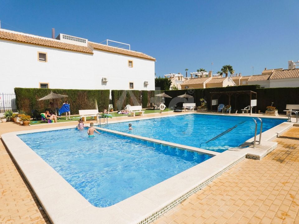 3 bedroom Apartment in Torrevieja - EES142808 - Photo - 23