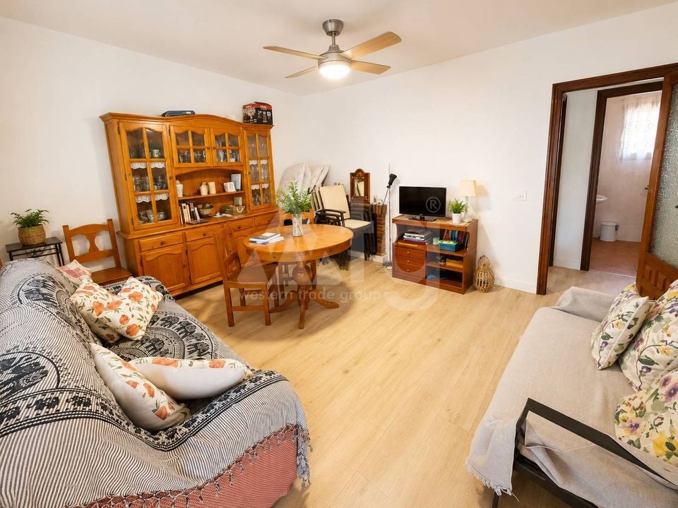 3 bedroom Villa in Torrevieja - TT142869 - Photo - 4