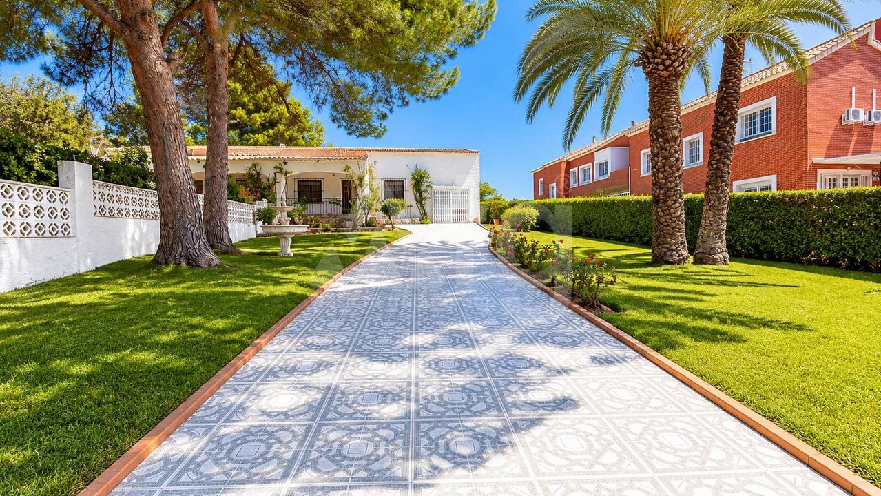 3 bedroom Villa in Torrevieja - TT142869 - Photo - 29
