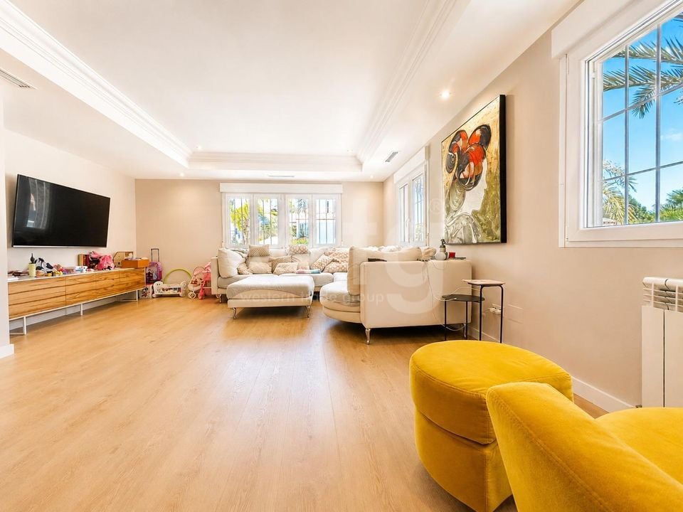 4 bedroom Villa in Dehesa de Campoamor - URE142919 - Photo - 5