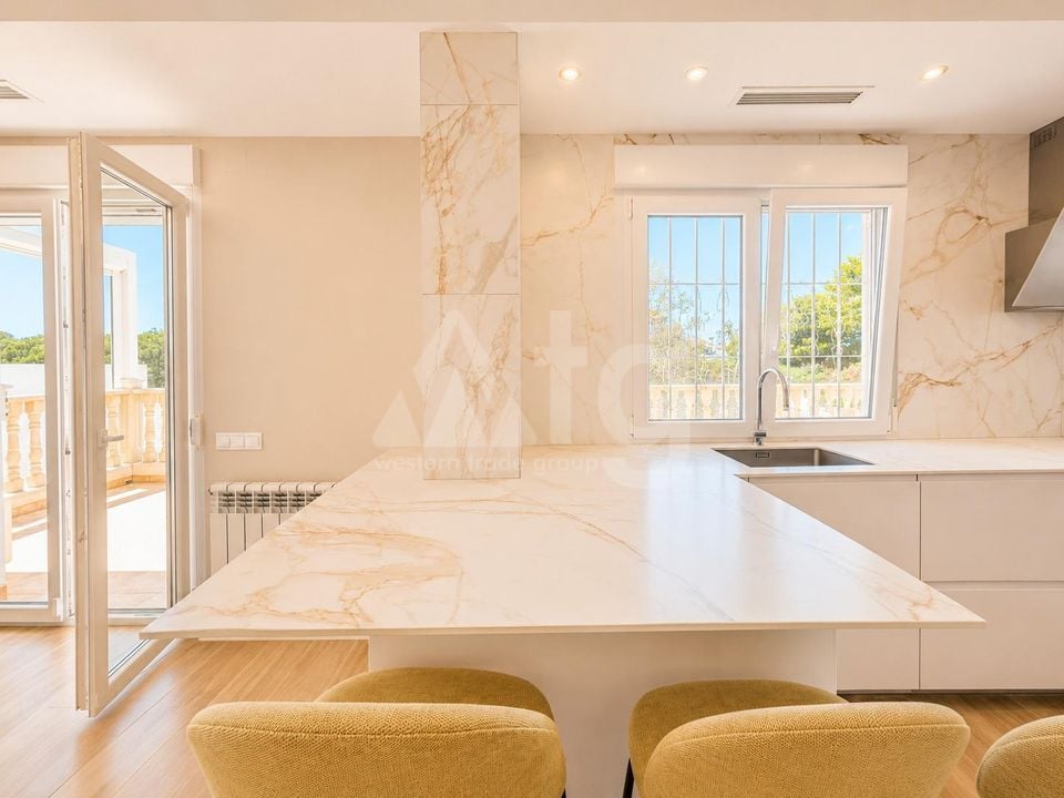4 bedroom Villa in Dehesa de Campoamor - URE142919 - Photo - 11