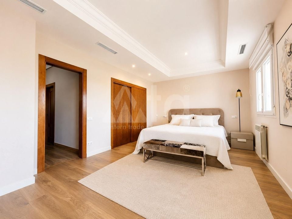 4 bedroom Villa in Dehesa de Campoamor - URE142919 - Photo - 15