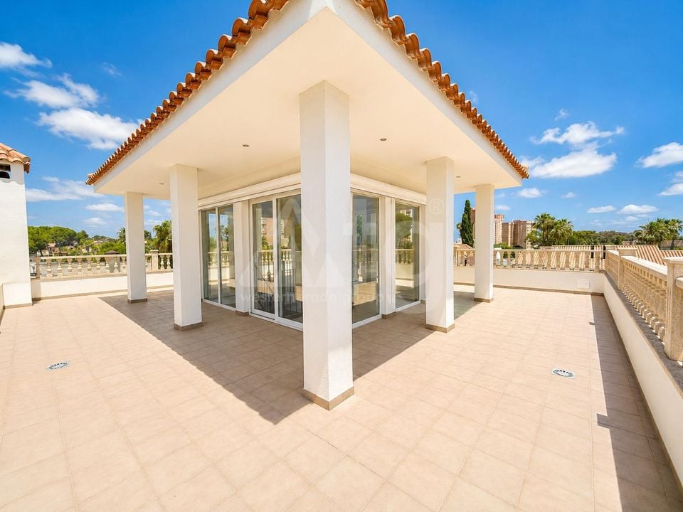 4 bedroom Villa in Dehesa de Campoamor - URE142919 - Photo - 29