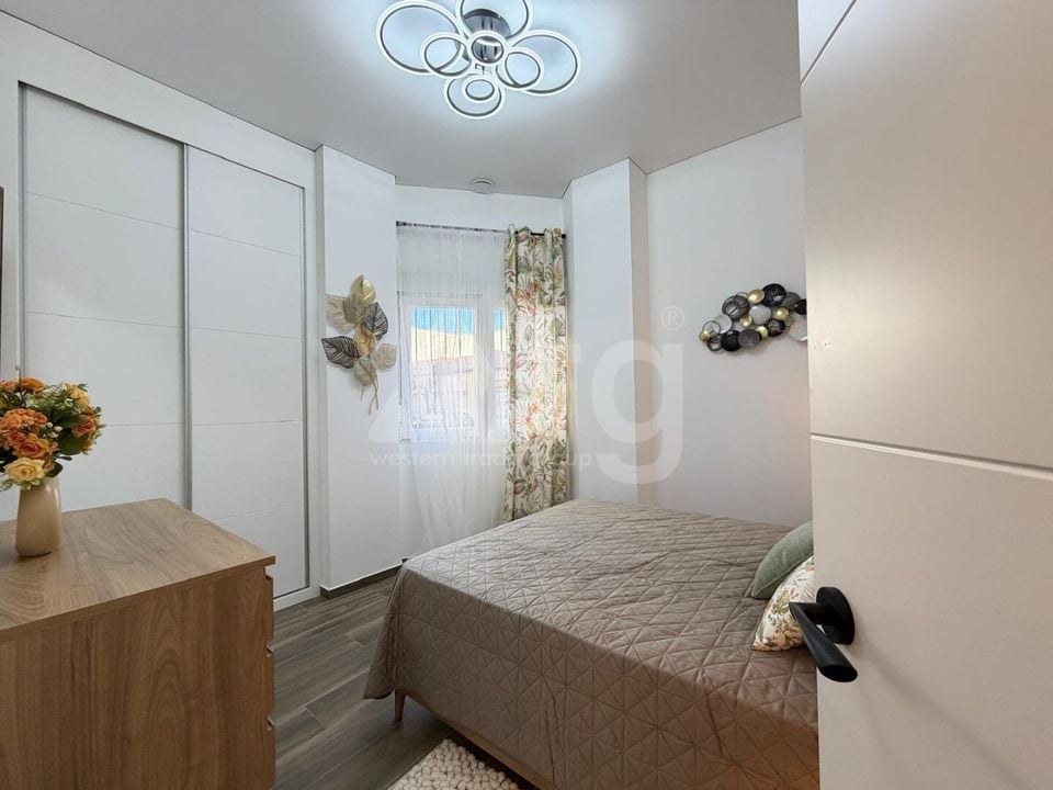 Appartement de 2 chambres à Torrevieja - EES142993 - Photo - 17