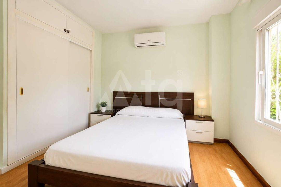 4 bedroom Villa in La Nucia - EES143000 - Photo - 9