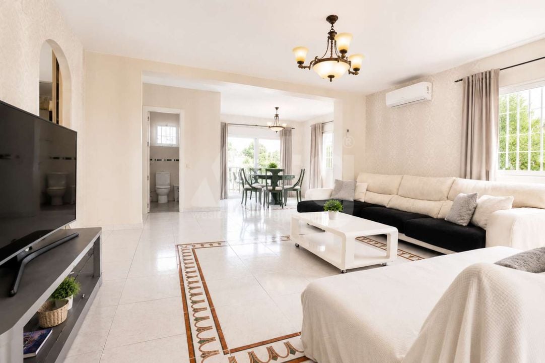 4 bedroom Villa in La Nucia - EES143000 - Photo - 4