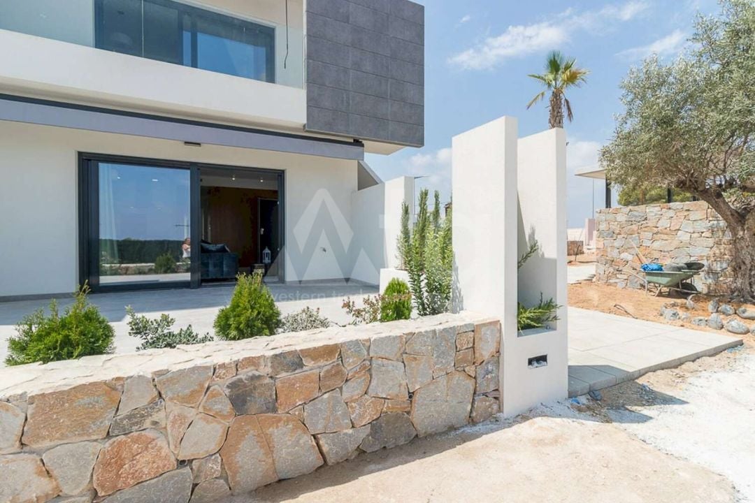 3 bedroom Apartment in Torrevieja - EES143246 - Photo - 1