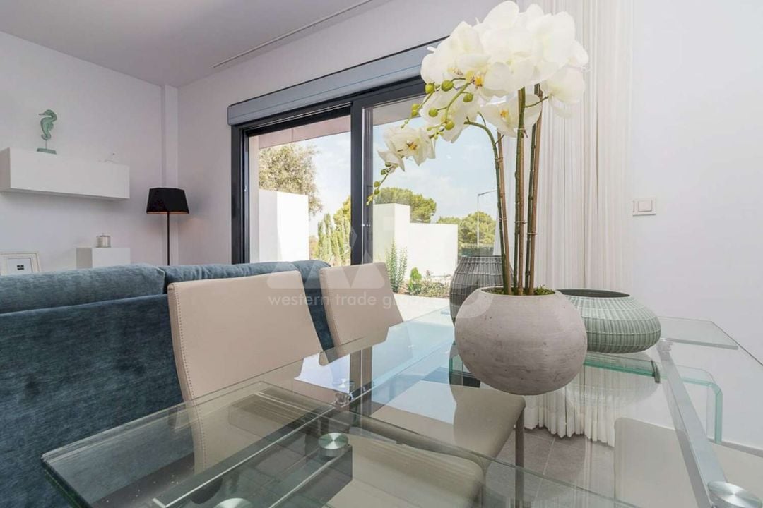3 bedroom Apartment in Torrevieja - EES143246 - Photo - 4