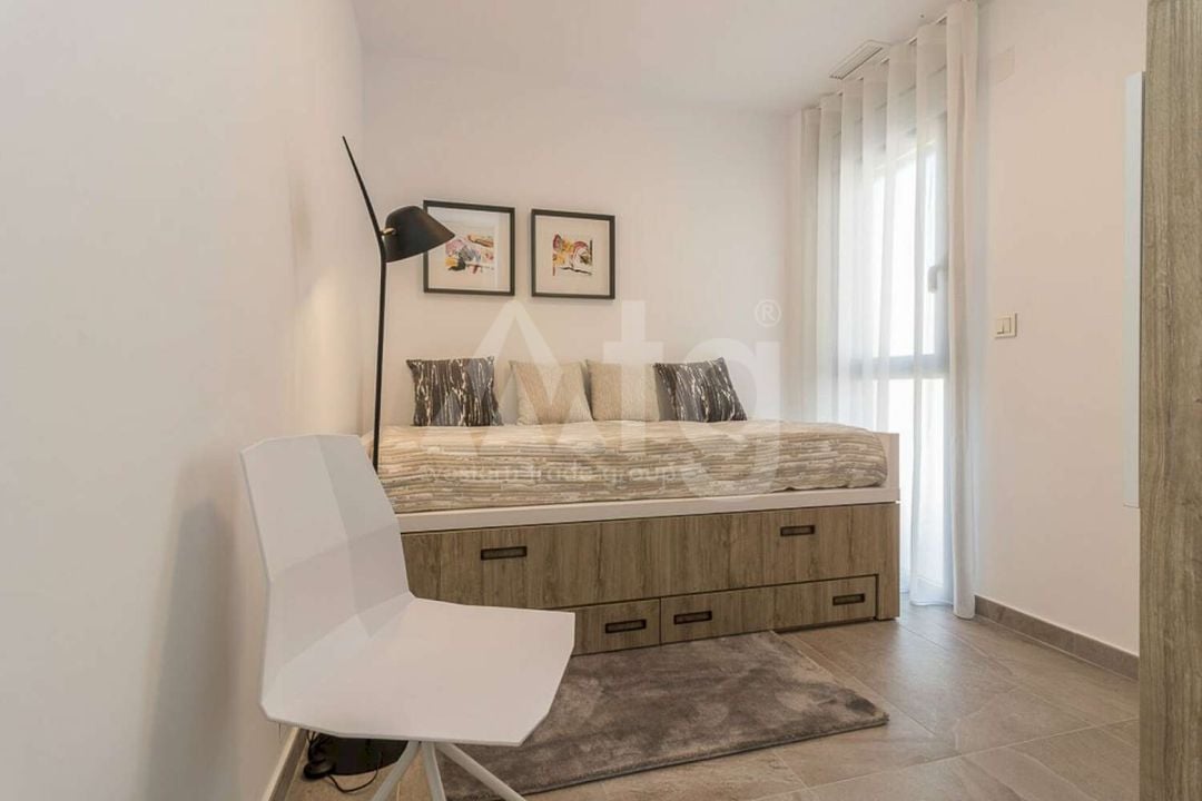 3 bedroom Apartment in Torrevieja - EES143246 - Photo - 12