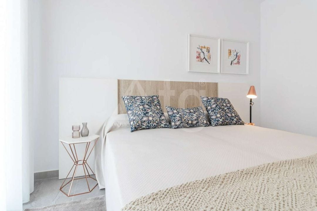3 bedroom Apartment in Torrevieja - EES143246 - Photo - 10