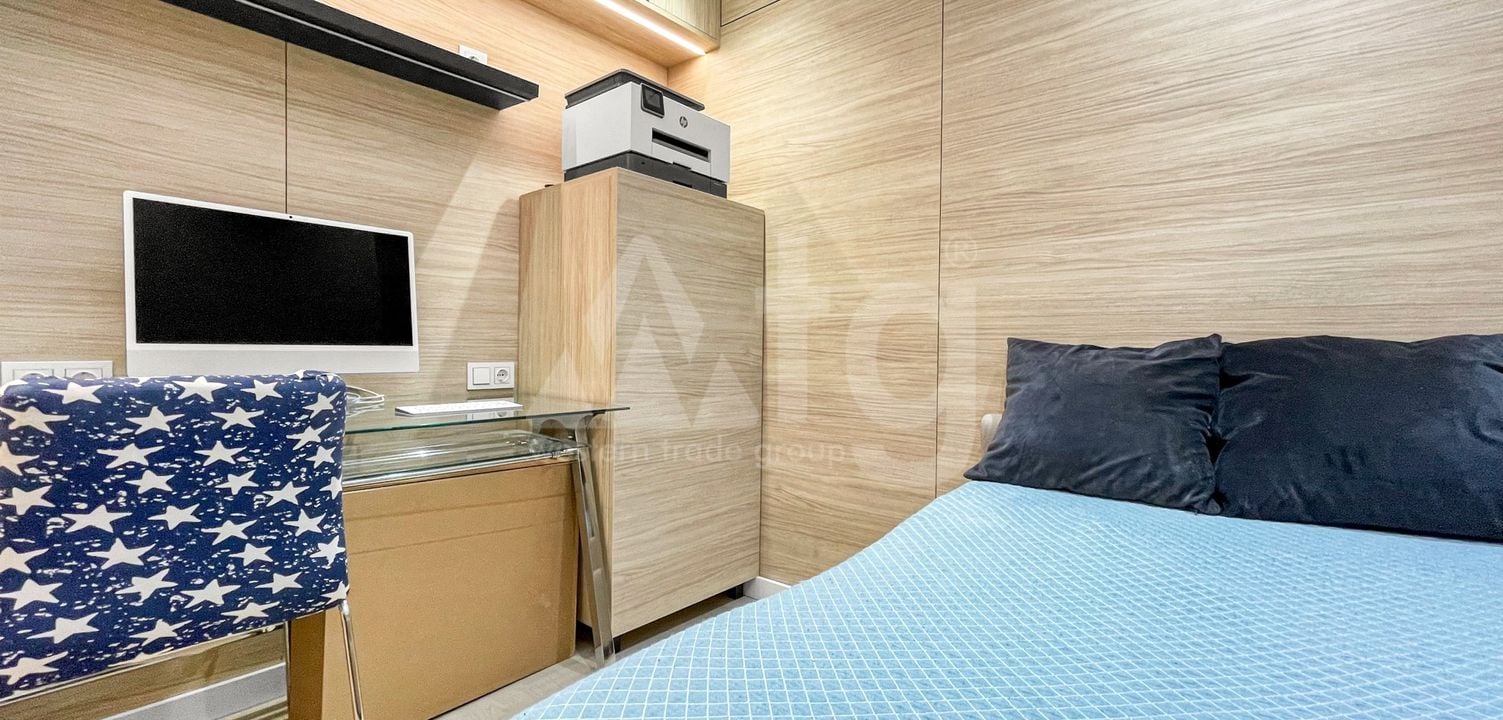 Appartement de 3 chambres à Torrevieja - MVR143285 - Photo - 12