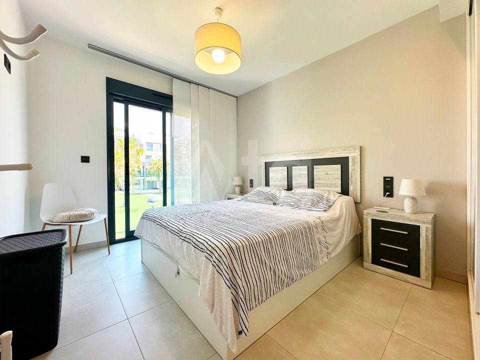 2 bedroom Penthouse in Guardamar del Segura - FPS143298 - Photo - 12