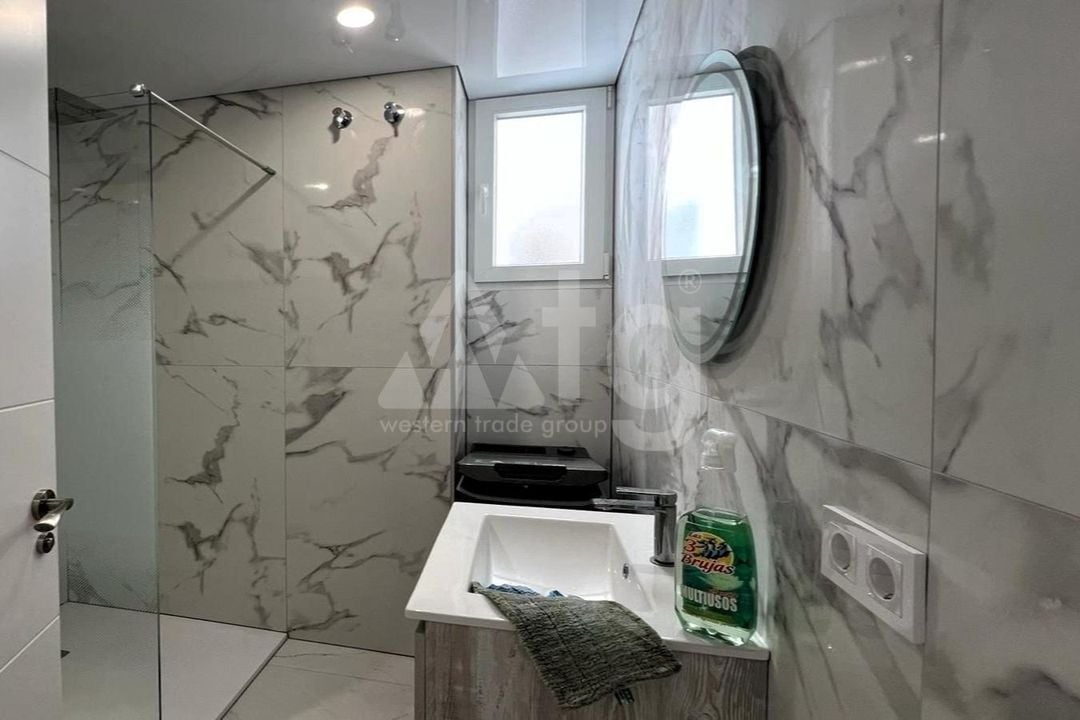 3 bedroom Apartment in Torrevieja - SV143438 - Photo - 13