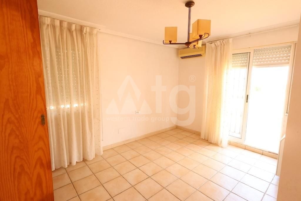 Vilă cu 3 dormitoare în Torrevieja - CRR143507 - Imagini - 7