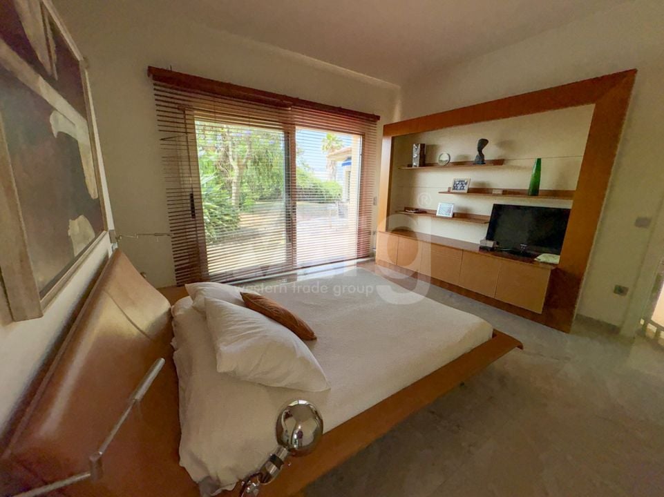 6 bedroom Villa in El Verger - EGH143513 - Photo - 13