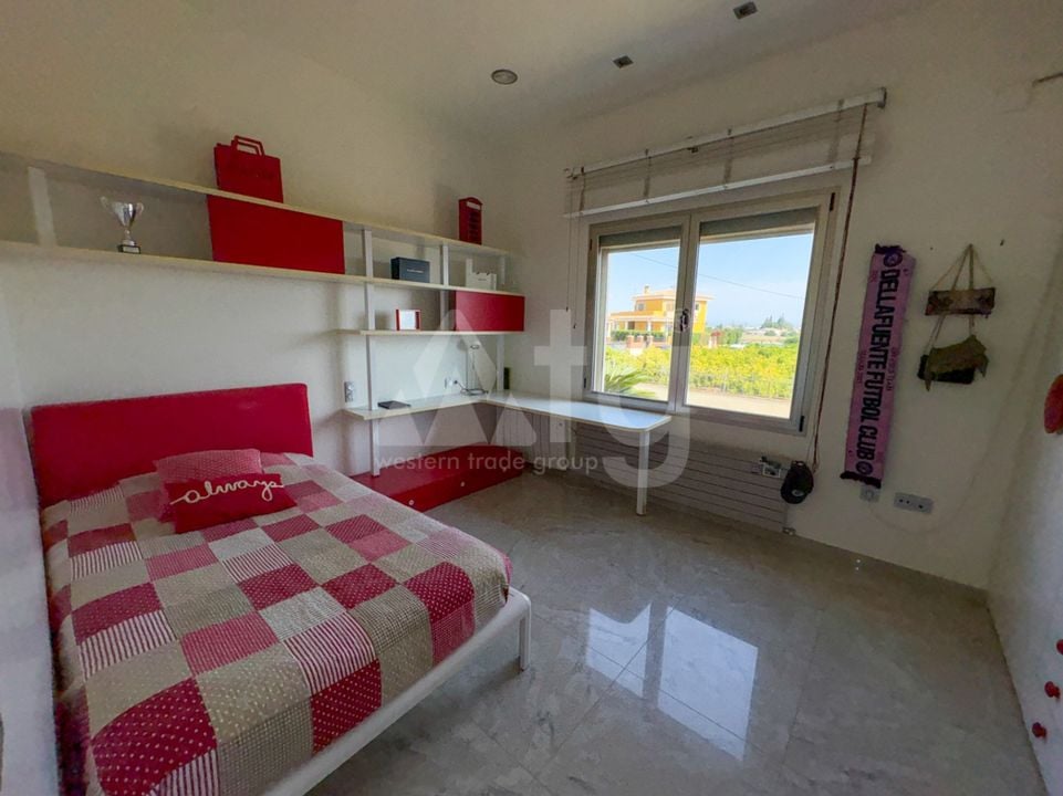 6 bedroom Villa in El Verger - EGH143513 - Photo - 17