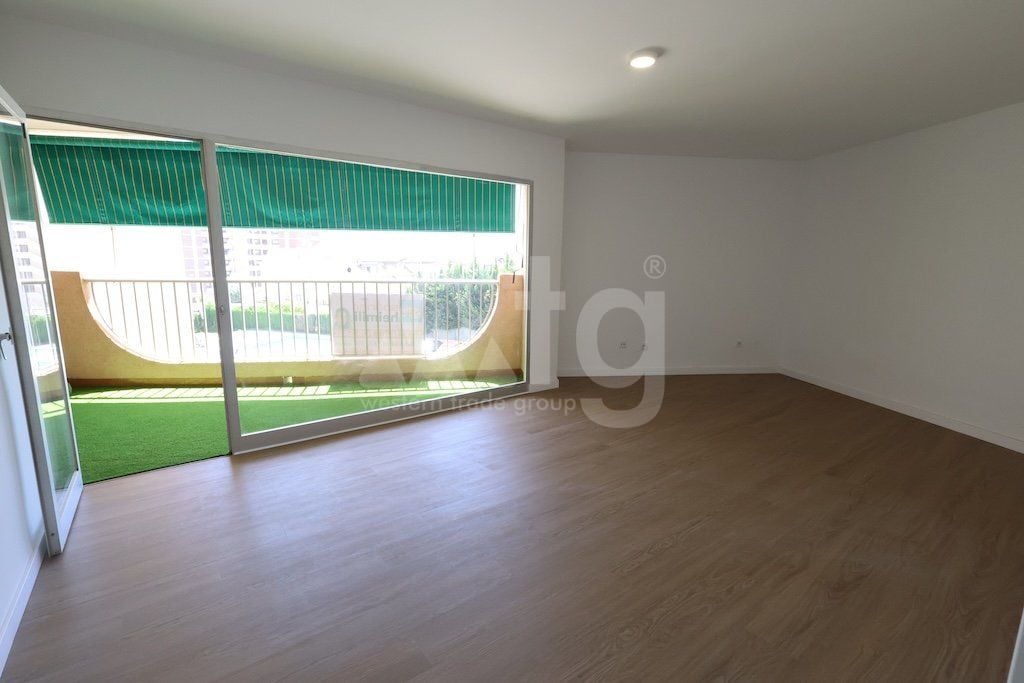 3 bedroom Apartment in Orihuela Costa - CSH143715 - Photo - 4