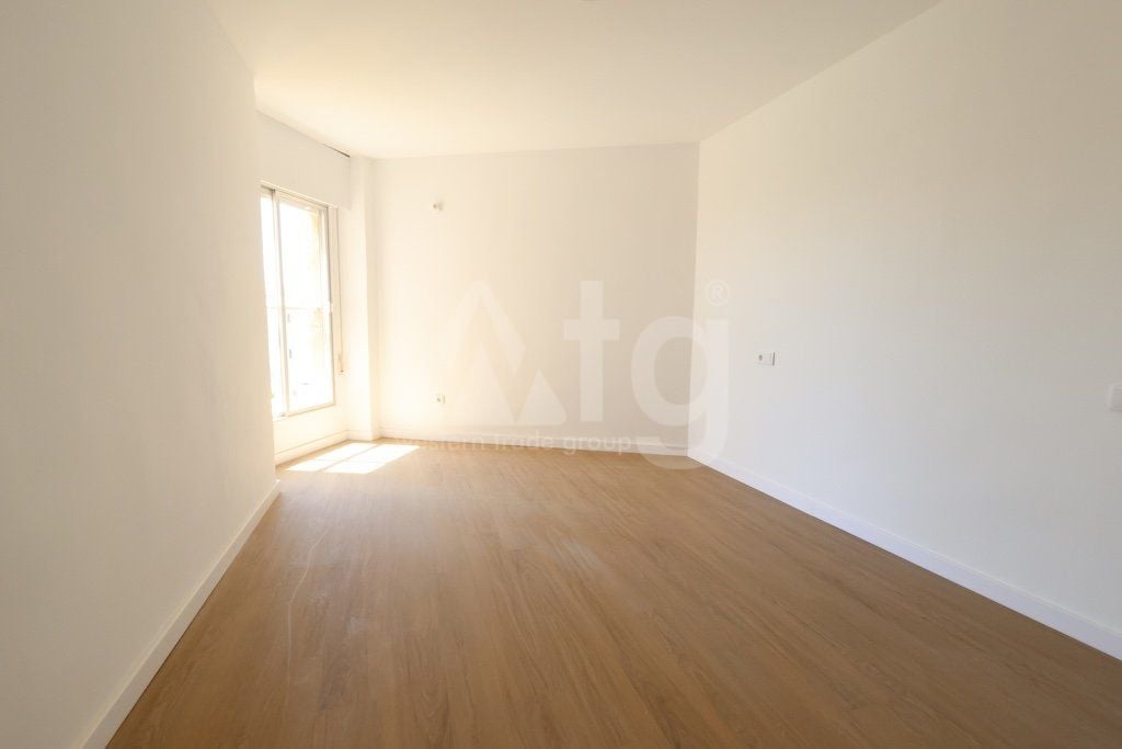 3 bedroom Apartment in Orihuela Costa - CSH143715 - Photo - 8