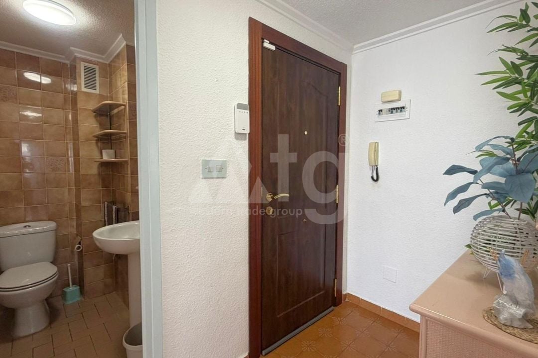 3 bedroom Penthouse in Torrevieja - SV143753 - Photo - 18
