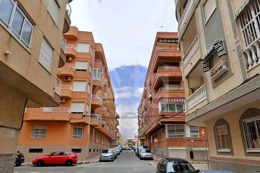3 bedroom Penthouse in Torrevieja - SV143753 - Photo - 1